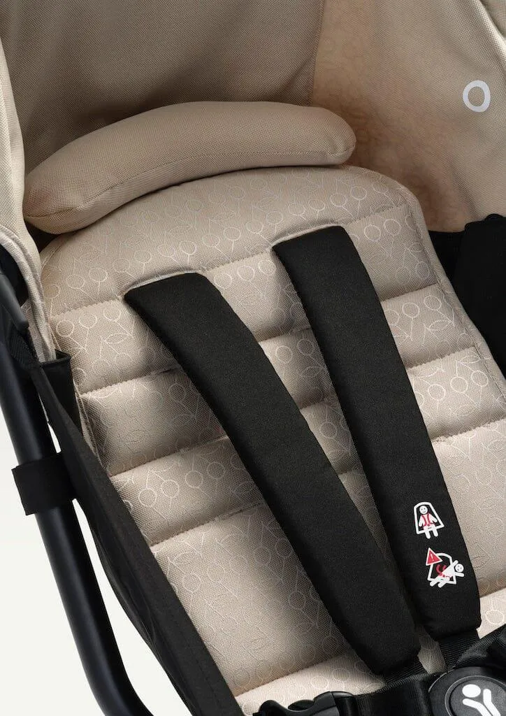 Babyzen YOYO2 6  Complete Stroller Black Frame / Bonpoint Beige