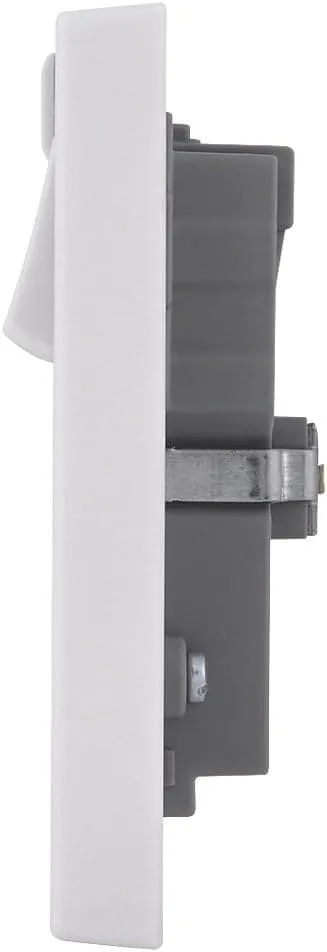 British General Square Edge 13A 2 Gang Switched Socket with Wi-Fi Extender - White