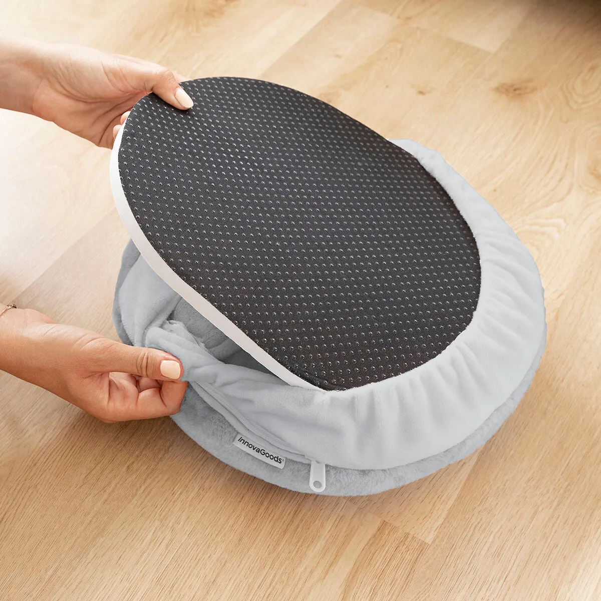CozyFeet: Electric Foot Warmer