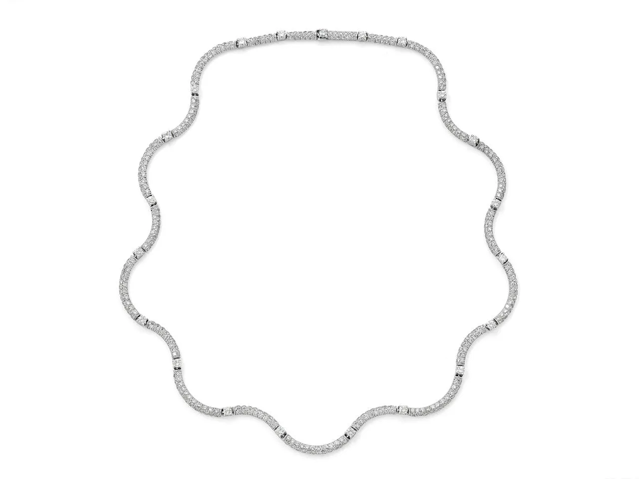 Diamond Scalloped Necklace in 18K White Gold