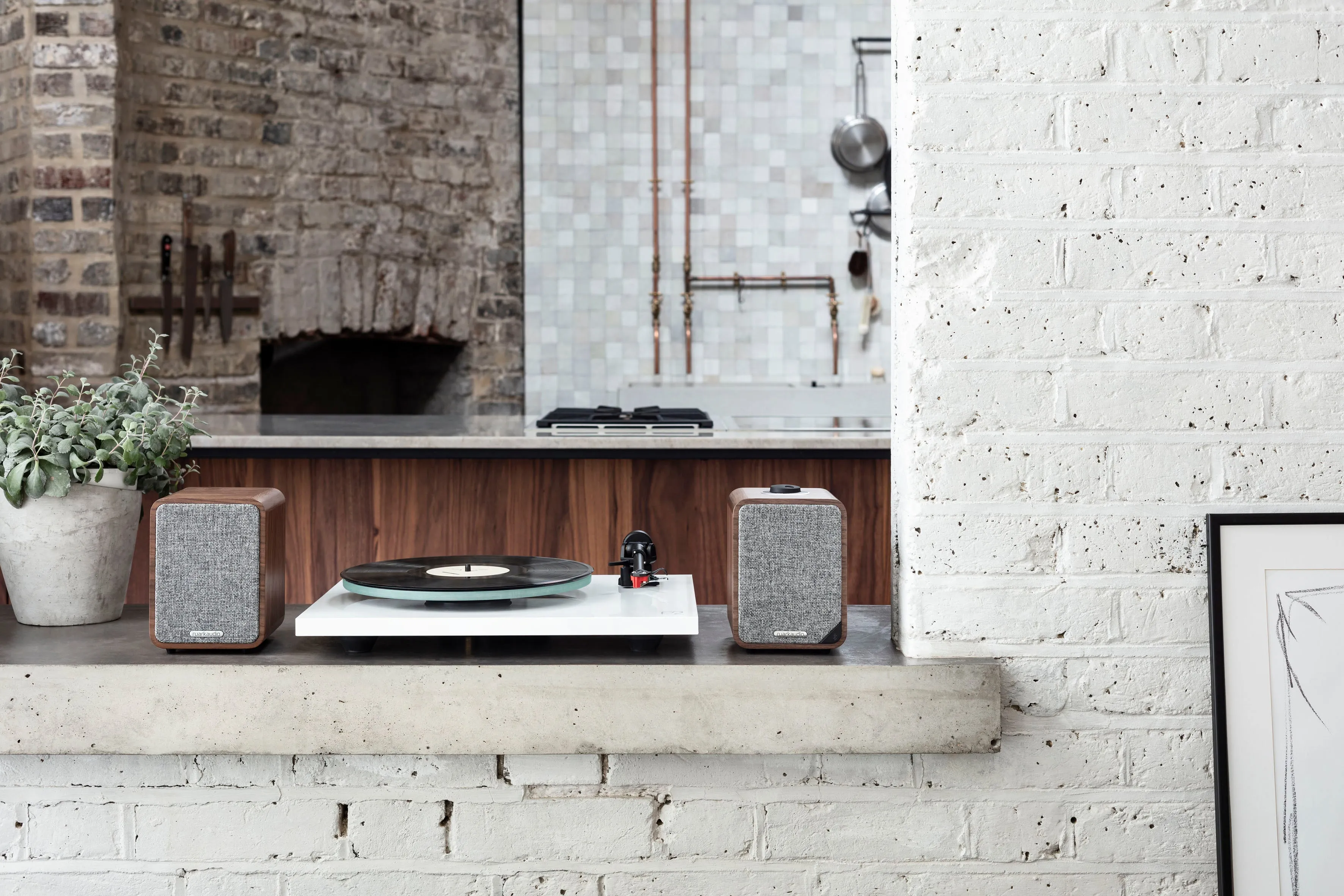 MR1 MK2 Active Bluetooth  Speakers