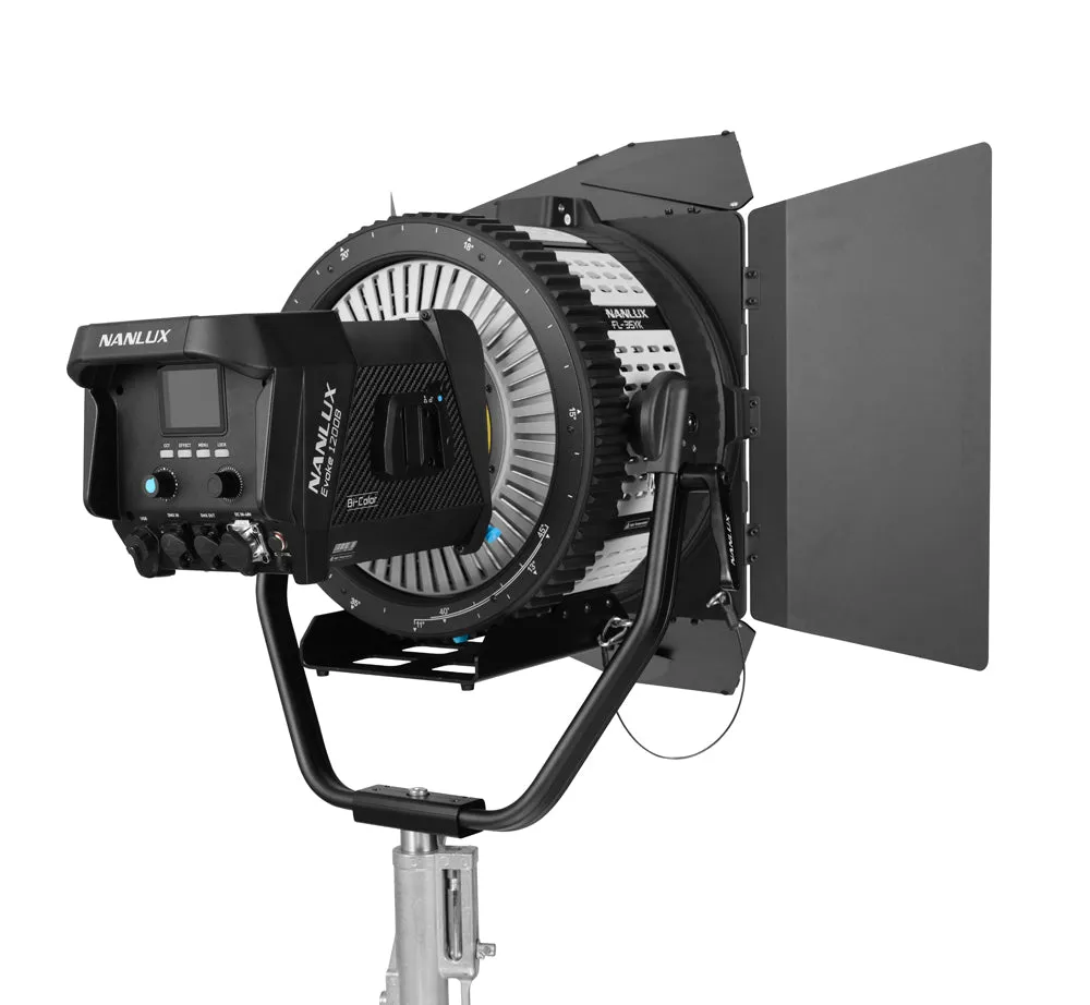 NANLUX Evoke 1200B Kit with Fresnel Lens and Flight Case
