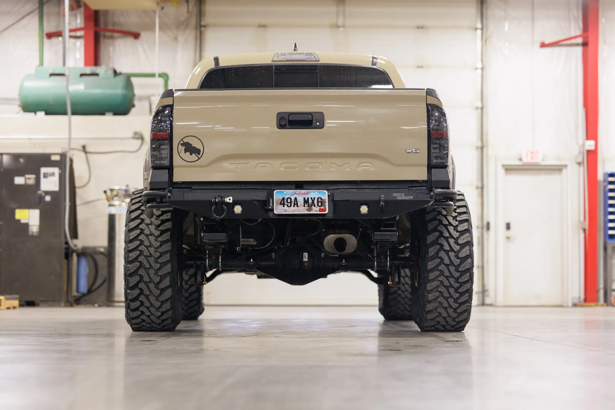 Tacoma Rock Runner High Clearance  Rear Bumper / 3rd Gen / 2016 
