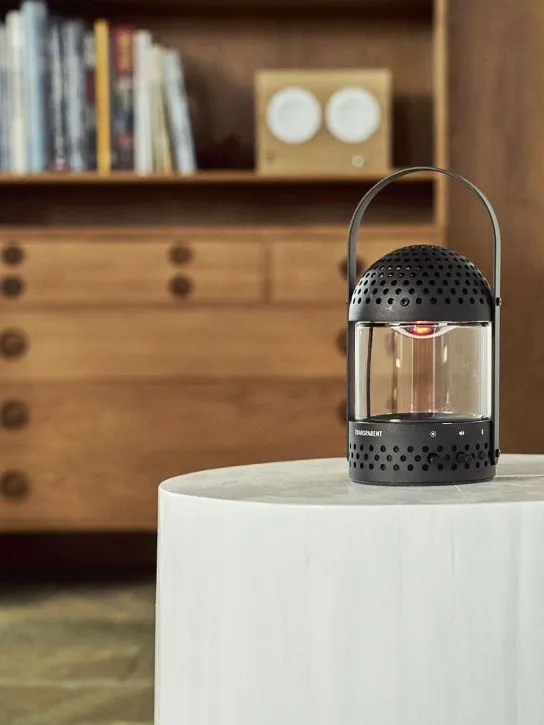 Transparent   Light speaker 