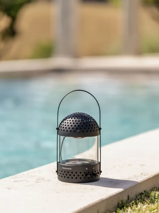 Transparent   Light speaker 