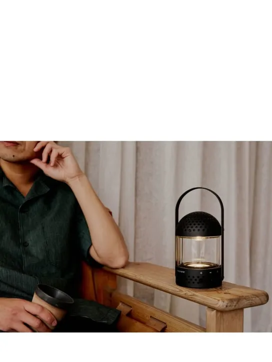Transparent   Light speaker 