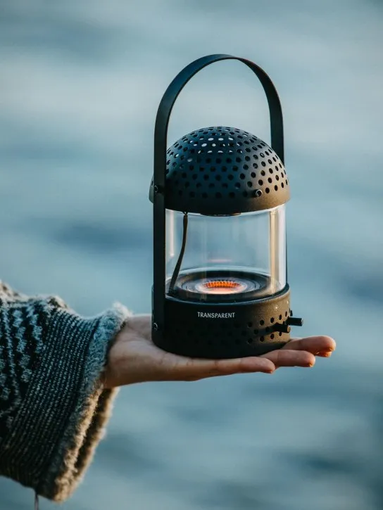 Transparent   Light speaker 