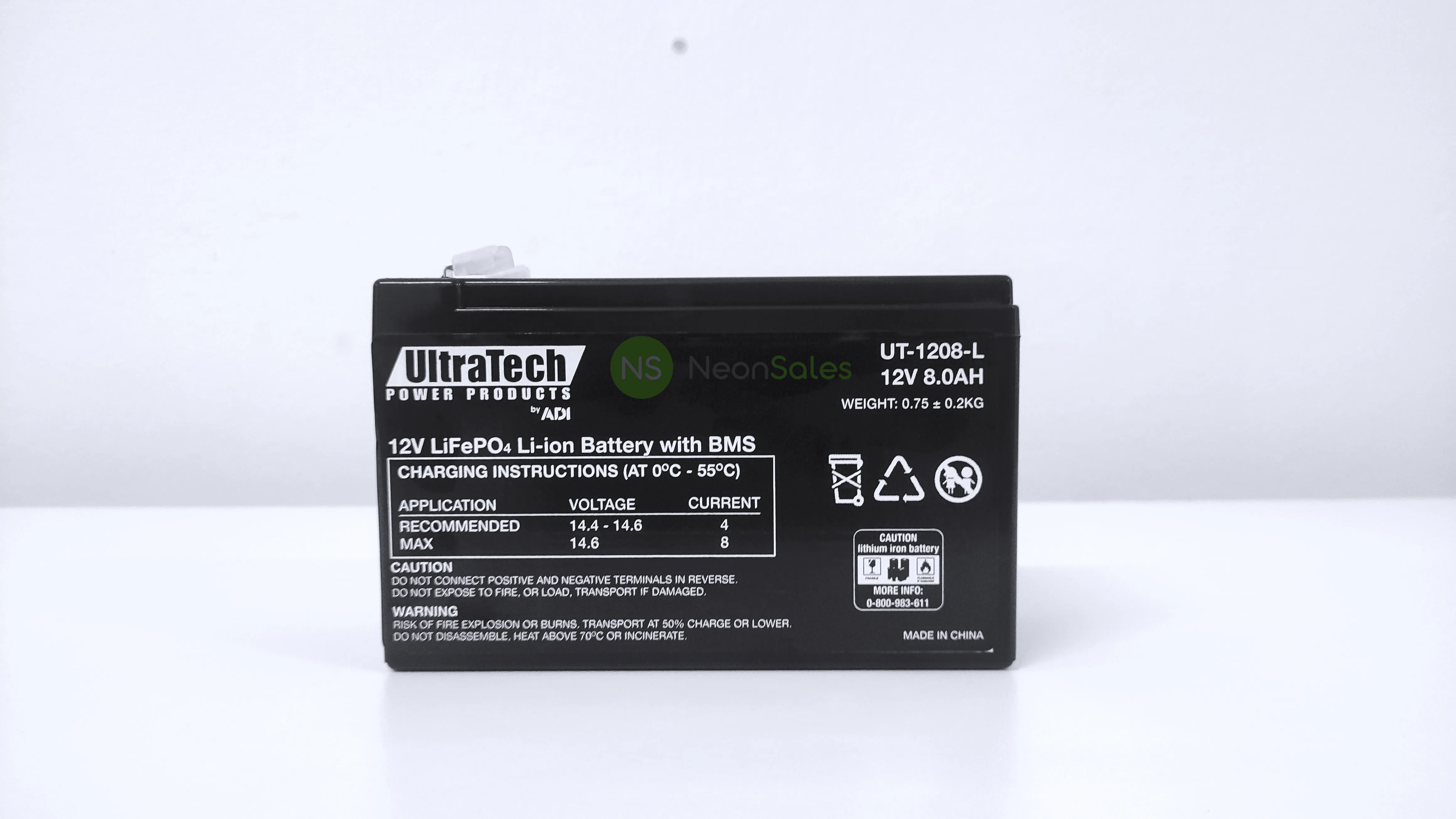 ULTRATECH 12V 8AH LITHIUM LIFEP04 BATTERY