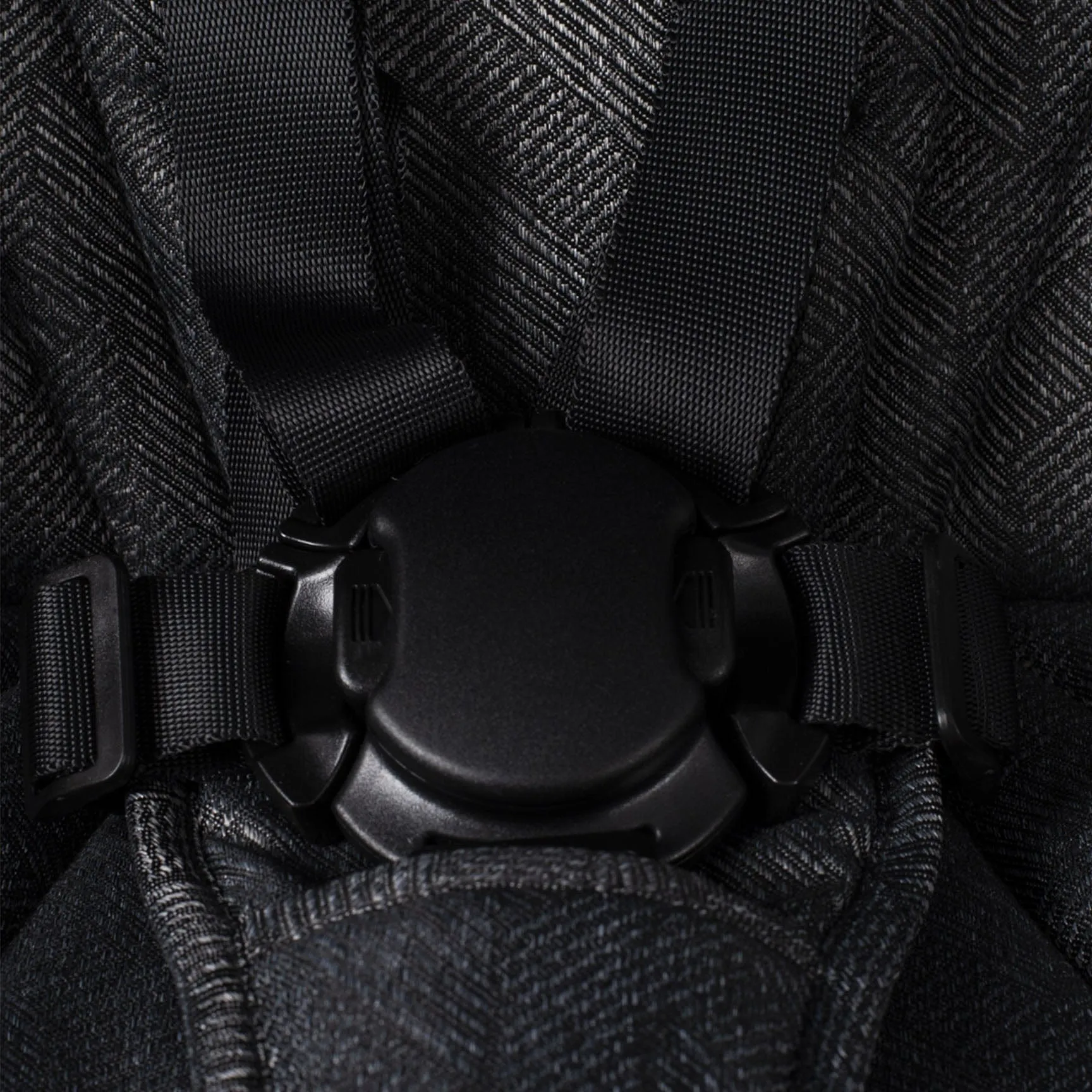 Venicci Tinum Upline Complete Travel System Bundle in Slate Grey